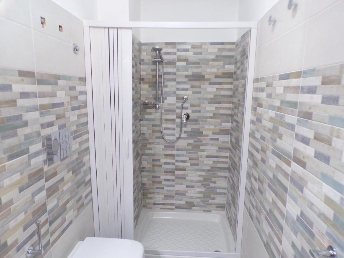 Nuova Aurora Rent Rooms Roccalumera Esterno foto