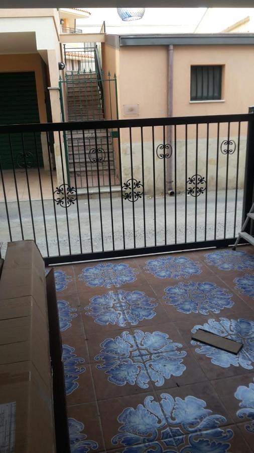 Nuova Aurora Rent Rooms Roccalumera Esterno foto